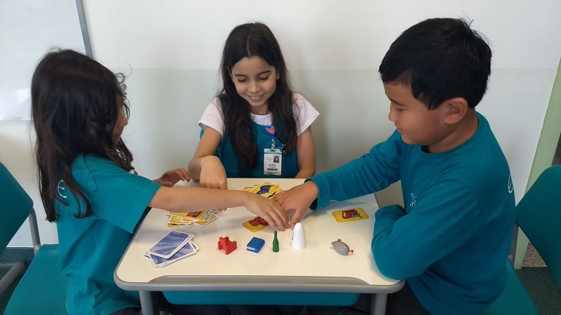 Jogos de tabuleiro - Período Complementar EF - Escola Eduque