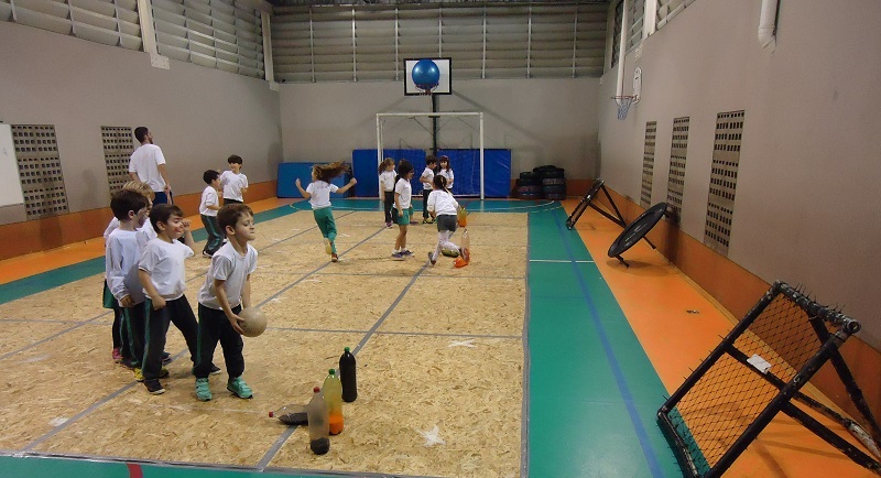 Colégio Espírito Santo - Vamos jogar tchoukball?